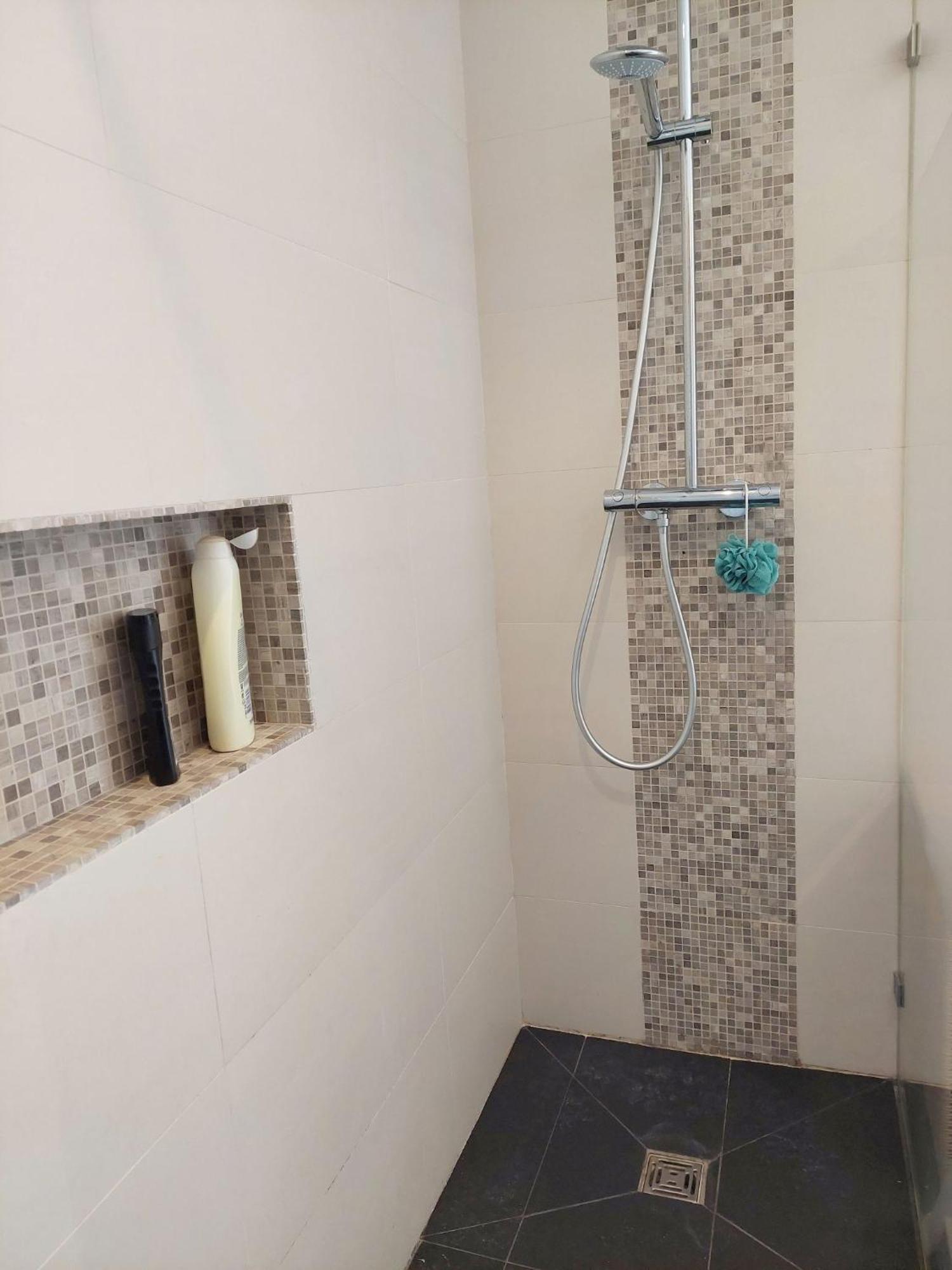 Quartos Com Casa De Banho Privada Perto Da Malveira Asseiceira Grande Exteriör bild